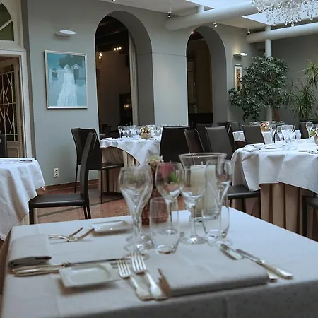 Croonhof 3*